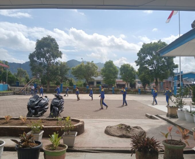Mengubah Keringat Jadi Semangat: Serunya PJOK di SMAN 2 Gunung Talang